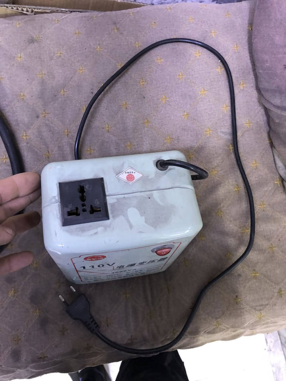 سلام عليكم محوله مكينه تصفير من 220 الى 110 شغاله وجديده مكاني نجف البيع رقمي ***********
