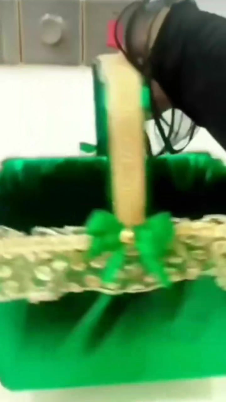 هلا حبايب
مثل ممتعودين عليه شغلي بمحرم 
صواني 
توزيعات 
سلات 
سوارات 
وكافت العامل اليدويه ❤️❤️
الحجز خاص


**إذا كنت صاحب هذا الإعلان وتريد حذفه لأي سبب، رجاءا أرسل رسالة إلى الدعم الفني**