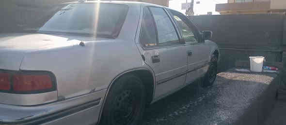 شۆڤرلێت  لۆمینا  ئۆتۆماتیک پێنج گێڕ
جام کارەبای  هەموو گێچەکانی ئیش دەکات گەرمی وڤلچەکانیئیش دەکات  ٤ تایەی  تازەی لەسەرە   سەنەوی کەرکوک  کێشەی مروری نیە دشبولی زۆر خاوێنە  هەموو شتەکانی بیلادە تەسجیل  بیلاد   مەکینەکەی کەمێک بوخاری هەیە   
نرخ  ۱۳ کەمێک معامەلە 
ژم.   *********** رانية
