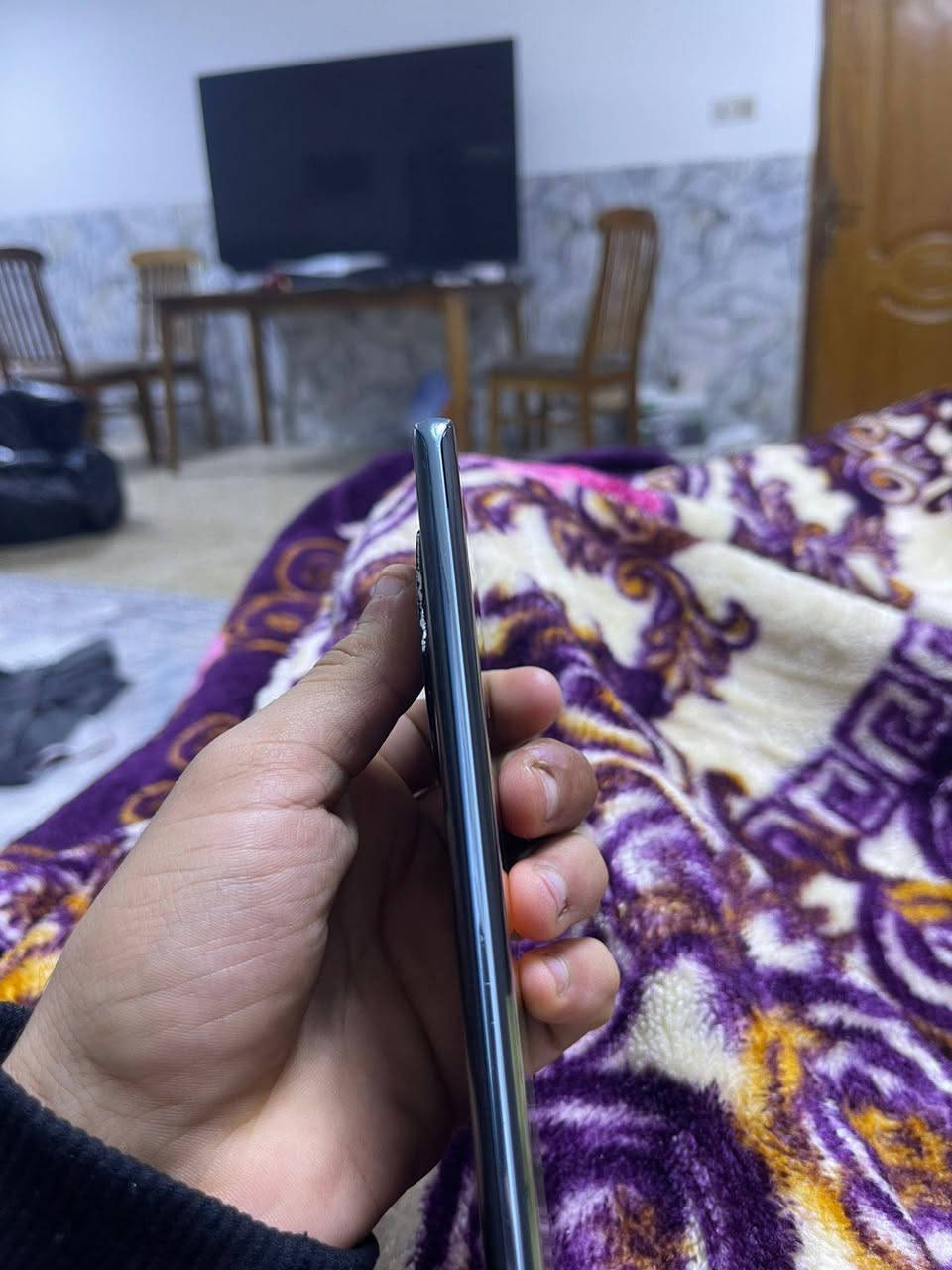 سلام عليكم من رخصت الادمن هونر 9B لبيع فقط مبدل شاشه وهاي شروك بضهر سعر 170 وبي مجال رقم *********** متواجد وتساب وع لخط .
