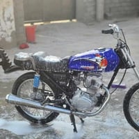 دراجه يراني مستعجل عله بيعتها بدون 07726991481