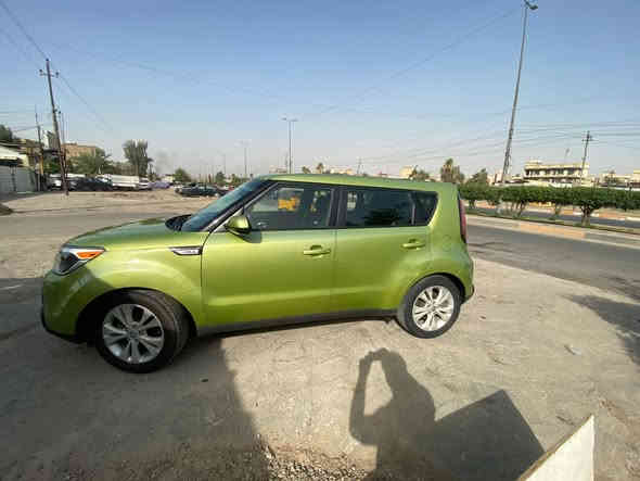 كيا صول موديل 16
ماشيه 50
محرك 2000
حادث امريكا بابين مصلح بامريكا جهت السايق
وبنيد مبدل بالعراق حادثه بسيط والبنيد الابلادي هم موجود وجاملغ راجع ع البارد بدون دواخل 
ايرباك سليم 
مكاني بغداد 
***********
