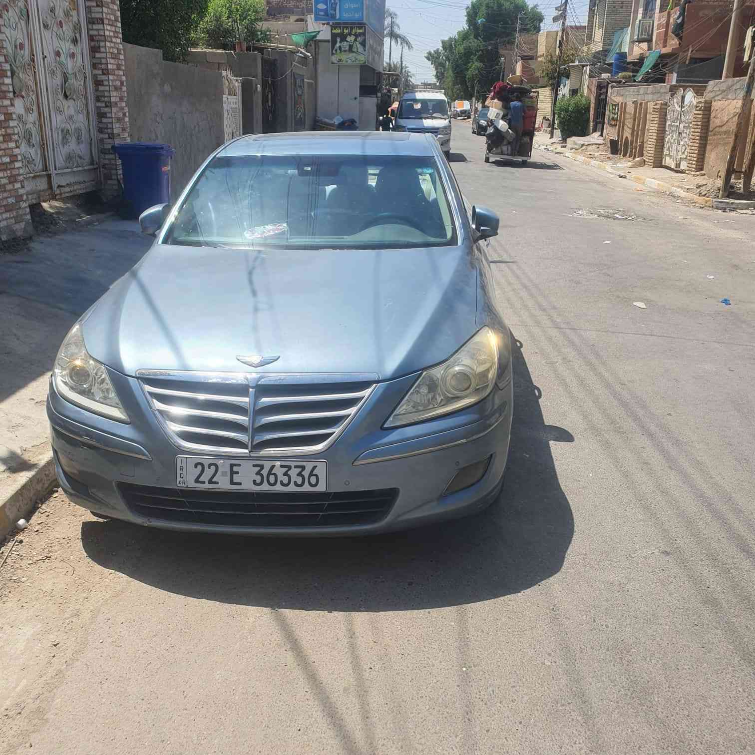 السلام عليكم جينسز 2009 
مكينة 3800
فتحة سقف
كشنات تدفئة وتخزين
شاشة 
كامرة
وارد خليجي
الضرر قطعتين 
حساسات خلفية امامية
بيها هواي مواصفات اني مو بياع شراي ف ما ادور كلشي
السعر 120 وبيها مجال للاستفسار ***********
