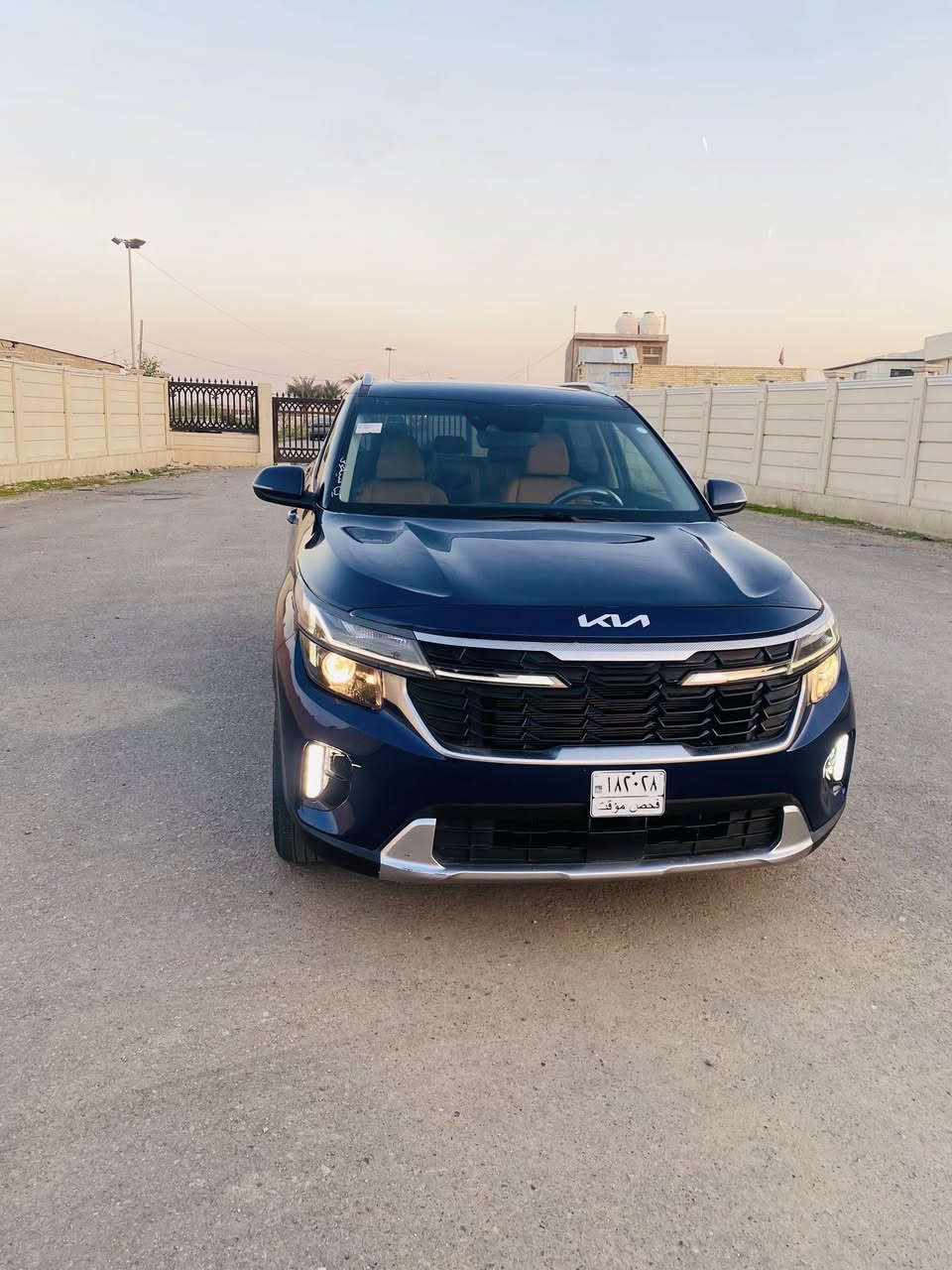 سلام عليكم كيا سليتوس 2025 شكل الجديد موصفات  ماشيه 3 الف فقط الحادث موضح بلصور  مكينه 2000 
موصفات
! بصمه
! سلايت سقف
! كشنات جلد لون مشمشي
! تحكم جهتين
! رادار جانبي 
! شحن واير ليس
!كشنات كهربائي +  تدفئه 
! صندوق كهربائي 
! رادار امامي خلفي
! ويل كب اسود
 !شاشه اندرويد متصله 
!نظام تزحلق
!نظام كاربلي 
!النقاط عمياء
الحادث موضح بلصور فقط   جاملغ بدون دواخل بجم بلادي جاملغ السعر 157 لاستفسار عله الرقم ***********
