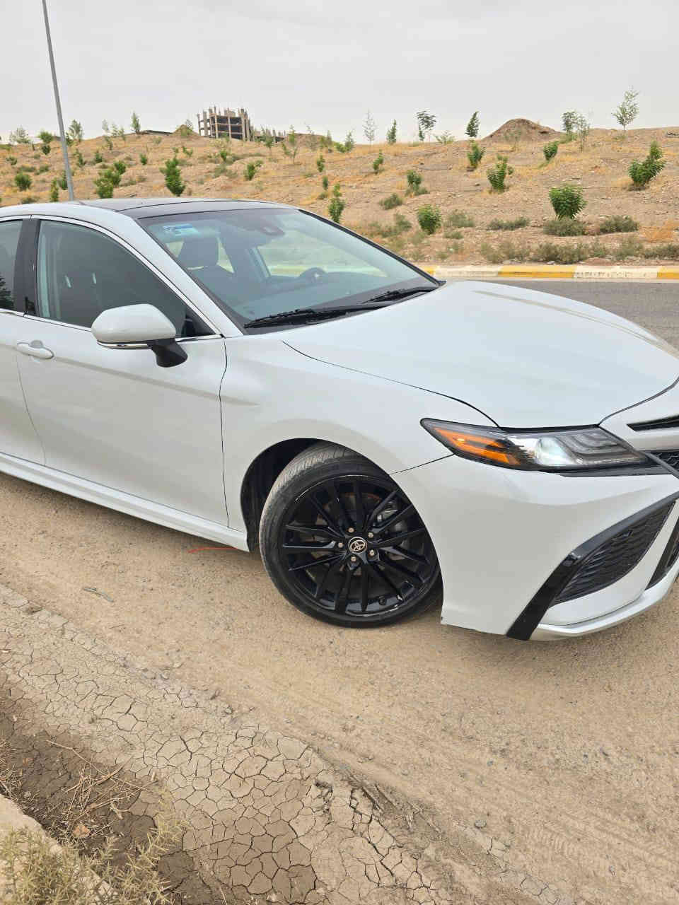 𝟐𝟎𝟐3 𝐓𝐎𝐘𝐎𝐓𝐀 𝐂𝐀𝐌𝐑𝐘-𝐗𝐒𝐄
تويوتا كامري (XSE) موديل : 2023
وارد : امريكي
اللوان :  سمنتي المرغوب احلى لون بالكامري 
عداد المسافة٣٢٠٠٠.Mile
حجم المحرك : 2.5L (4.سلندر) 
ملاحطة السيارة : جاملغ خلفي صبغ  وباب خلف تبديل فقط
كافة الايرباكات سليمة %100
المواصفات 🔚 𝐗𝐒𝐄
فول فول مواصفات 1/1
فتحة سقف باورما
داخل ليد بيلادي
كيج الكتروني
شاشة كبير لمس
شاشة اعطال كبيرة 
شحن واير ليس
كاميرا 
ابواب  بصمة
بصمة تشغيل 
تشغيل عن بعد (𝐑𝐄𝐌𝐎𝐓𝐄 𝐒𝐓𝐀𝐑𝐓)
هاند بريك بصمة
اوتو هولد (𝐀𝐔𝐓𝐎 𝐇𝐎𝐋𝐃)
اوتو ستارت (𝐀𝐔𝐓𝐎 𝐒𝐓𝐀𝐑𝐓)
اوتو ستوب (𝐀𝐔𝐓𝐎 𝐒𝐓𝐎𝐏)
رادار امامي (تحديد مسار)
‏‎رادار جانبي (نقاط عمياء)
‏‎رادار خلفي (التحذير من الاصطدام)
‏‎حساسات امامي
‏‎حساسات جانبي 
‏‎حساسات خلفي 
نظام (𝐄𝐂𝐎)
نظام (𝐍𝐎𝐑𝐌𝐀𝐋)
نظام (𝐒𝐏𝐎𝐑𝐓)
مانع انزلاق+𝐀𝐁𝐒
تحكيم استيرن
كشنات جلد
كشنات كهربائي
كشنات هيتر
سيارة جديدة دينار مصرف ماتحتاج 
سعر ٢٦٠ بي مجال بسيط للجادين
مكانها الموصل
*********** موصل
