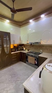 حي الرفاق • ١٥٠م • ٤ غرف