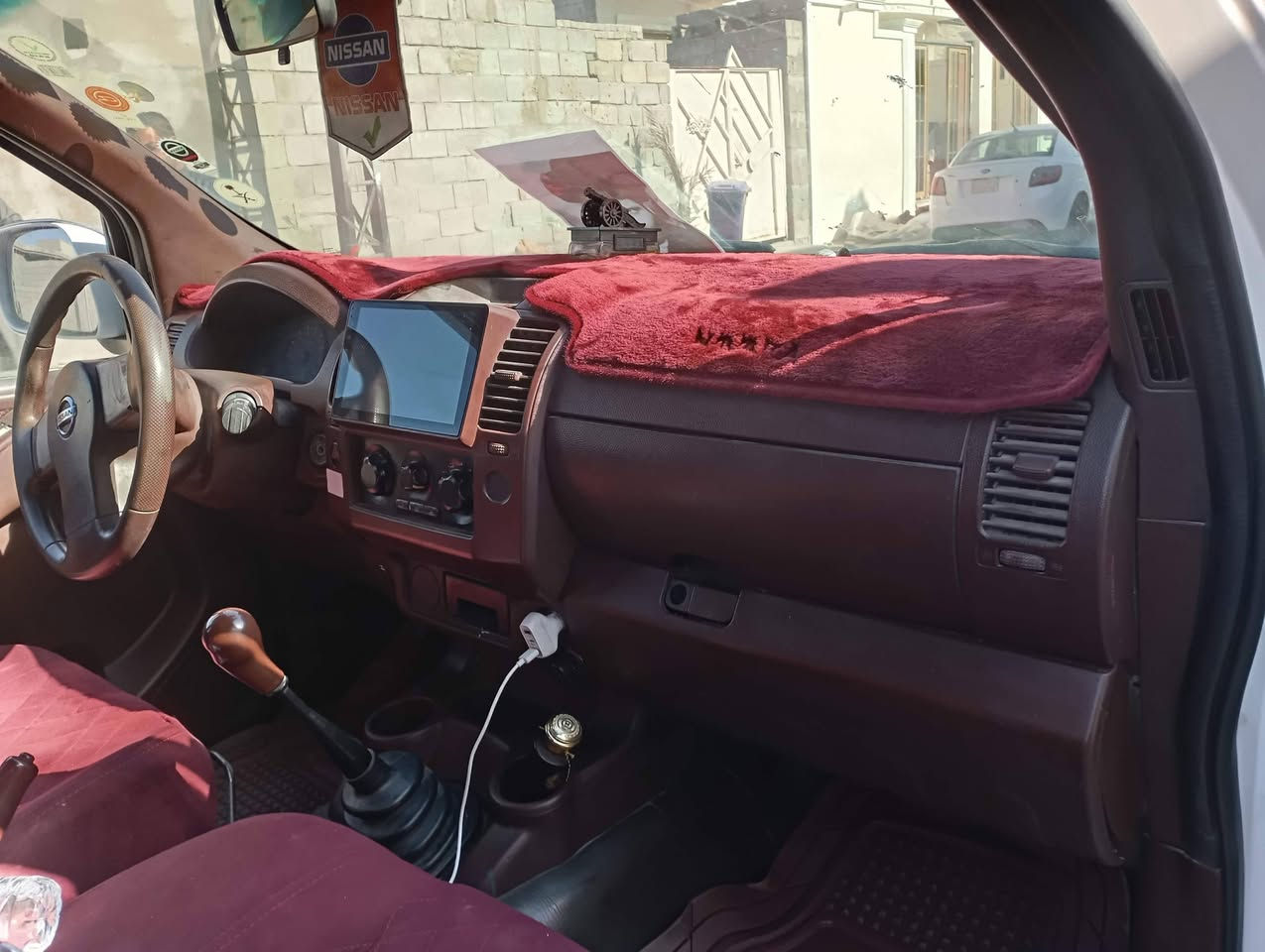 السلام عليكم
سياره نيفاره موديل 2009
سياره حلوه كير مكينه وحداده كلهن ٪100
صبغ مكانات سياره حلوه وجاهزة
سنويه جديد مهزوزه ل 30
لعنوان البصره الزبير رقم الهاتف(***********)
السعر 💸100💸 وبيها مجال
