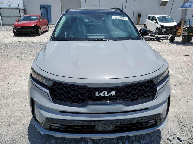 السلام عليكم
سورنتو موديل ٢٠٢٣  دخول جديد 
ترقيم جديد بأسمي تحويل مباشر 
 لون اسمنتي
ضرر باب خلف الصدر فقط.بدون ايرباك. بچم كبس. ممشى امريكا ٢١ الف حالياً ٢٣ الف 
فول Ex 
محرك 2500 تيربو 🚀 
داخل كريمي وكشن منفصلvip (٧ راكب)
كشن كهرباء +تدفئة كشن +منفذ usp 
سقف بانوراما 
فول تحكم استيرن
كاميرا ورادارات وحساس خلفي 
تحديد مسار 
حساس تصادم 
كروس سرعه
مانع انزلاق  
نزول منحدرات 
اوتو هولد 
شاحن وايرلس
اربع وضعيات قياده
صندوق كهربائي
السبير المقدس( مانازل زيرو)
السعر : $٢٧٥ وبيه مجال للشراي 
السيارة جديدة جداً اليشوفه غالية يدعيلنه بالرزق ،،،، 
المكان : بغداد الدورة 
 اتصال 📞 فقط ***********
***********واتساب + اتصال 📞
