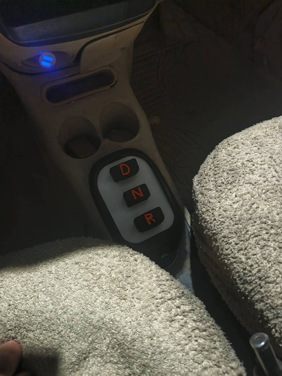 السلام عليكم كيو كيو للبيع كفاله عامه رقم بغداد تحويل ثاني يوم  للاستفسار *********** العنوان تكريت
