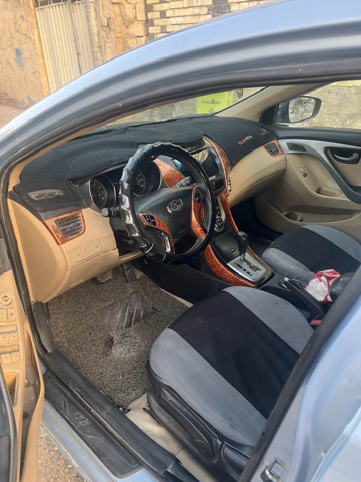 للبيع النترا وارد امريكي موديل 2013  رقم ذي قار بيه صبغ احزام مالك السياره من النجف موبايل ***********
