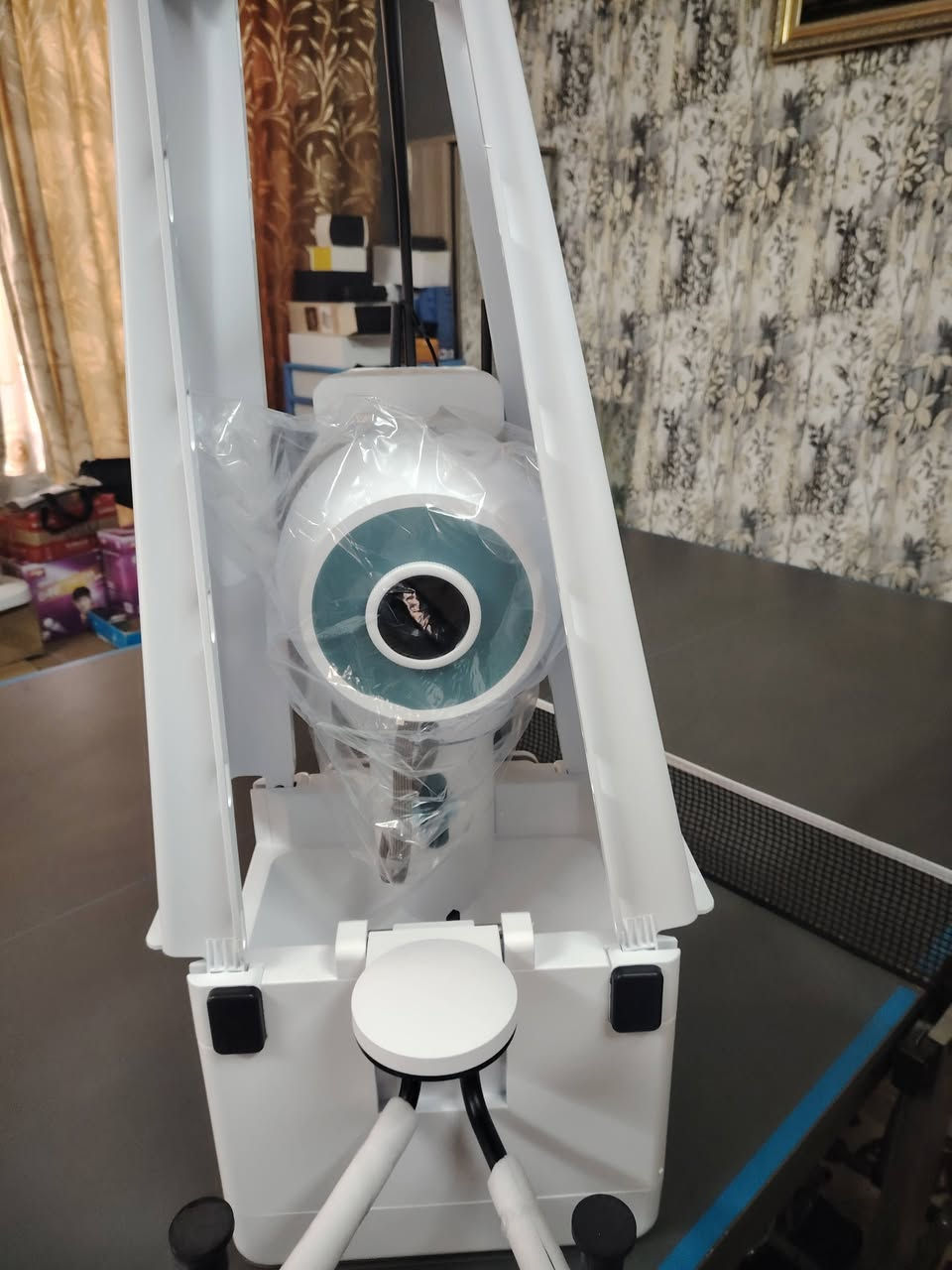 قاذف كرات تنس الطاولة
OMNI pongbot
ثلاث مستويات مبتدئ ومتقدمين ومحترفين 
اوتماتيك بي جميع الدورانات فور وباك
اكثر من ٣٠٠ برنامج مخزون ذاتي
تحريك الراس ذاتي من اعلى واسفل
ويمين ويسار ٣٦٠ درجه
تطبيق للموبايل عن طريق wifi
تخصيص طريقه اللعب حسب احتياجك
مع ١٥٠ كره
السعر ٦٥٠$
 يوجدتوصيل


**إذا كنت صاحب هذا الإعلان وتريد حذفه لأي سبب، رجاءا أرسل رسالة إلى الدعم الفني**