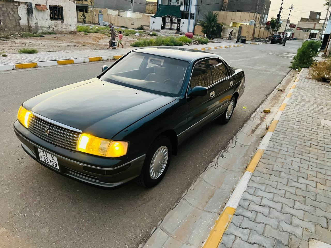 سلام عليكم سياره موديل 93 مكينه حاويه هستوني شاده وكير خير من الله فيفتي حداديه وتخم تاير رقم بغداد بسمي وسنويه جديد دواخل بل كارتون جديد مكفوله من لكص ونقل ولعيب لشرعي سعر 45 وبيه مجال حك لجيه بس مكان وسط ***********
