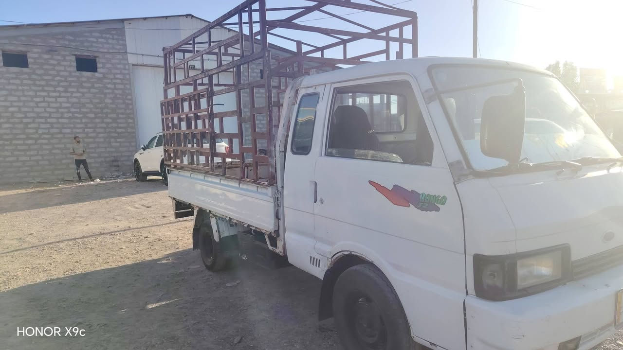 سلام عليكم
كيا بنكو موديل 93
رقم ديالى مشروع وطني 
جاهزة وكاملة
عليهة محرك مال 96  تجفيت جديد قبل شهر
راديتر جديد  براد جديد
ادامة كاملة عليهة
سعرهة 55
📍مكاني بغداد تاجي
📞 ***********
📞***********

