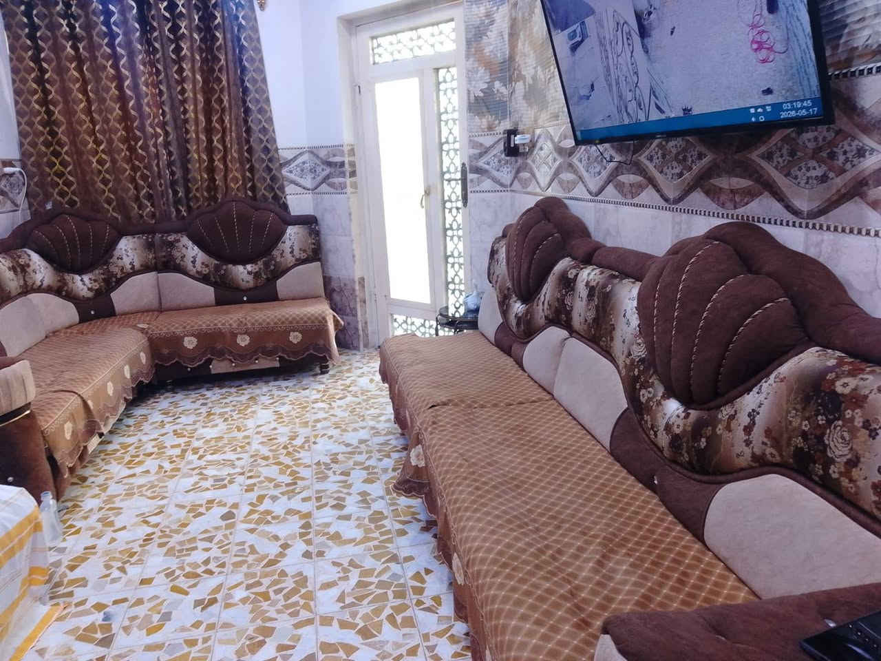 للبيع  طخم فصال عراقي ثقيل درجه اولى سعره 500 وبي مجال قليل  مستخدم قليل. للاستفسار *********** غير موجود عالفيس
