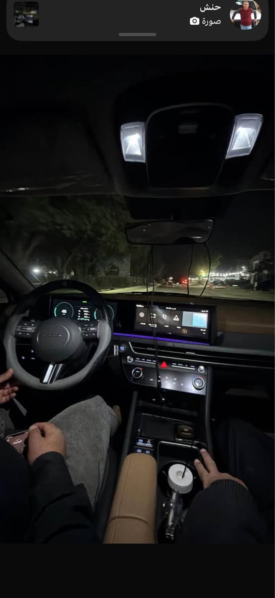 السلام عليكم عندي سوناتا 2025 فول مواصفات 1/1 
مكفولة كفاله عامه من الدعامية للدعاميه 
باسمي تحويل ثاني يوم السيارة جديده بمعنى الكلمه 
السعر 250 وبيها مجال للشراي 
الرقم *********** 
ابو رانيا Colombo, Sri Lanka
