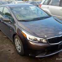 سلام للبيع كيا فورتي موديل 2018 واردامريكي صور الحادث بل منشور بدون اي...