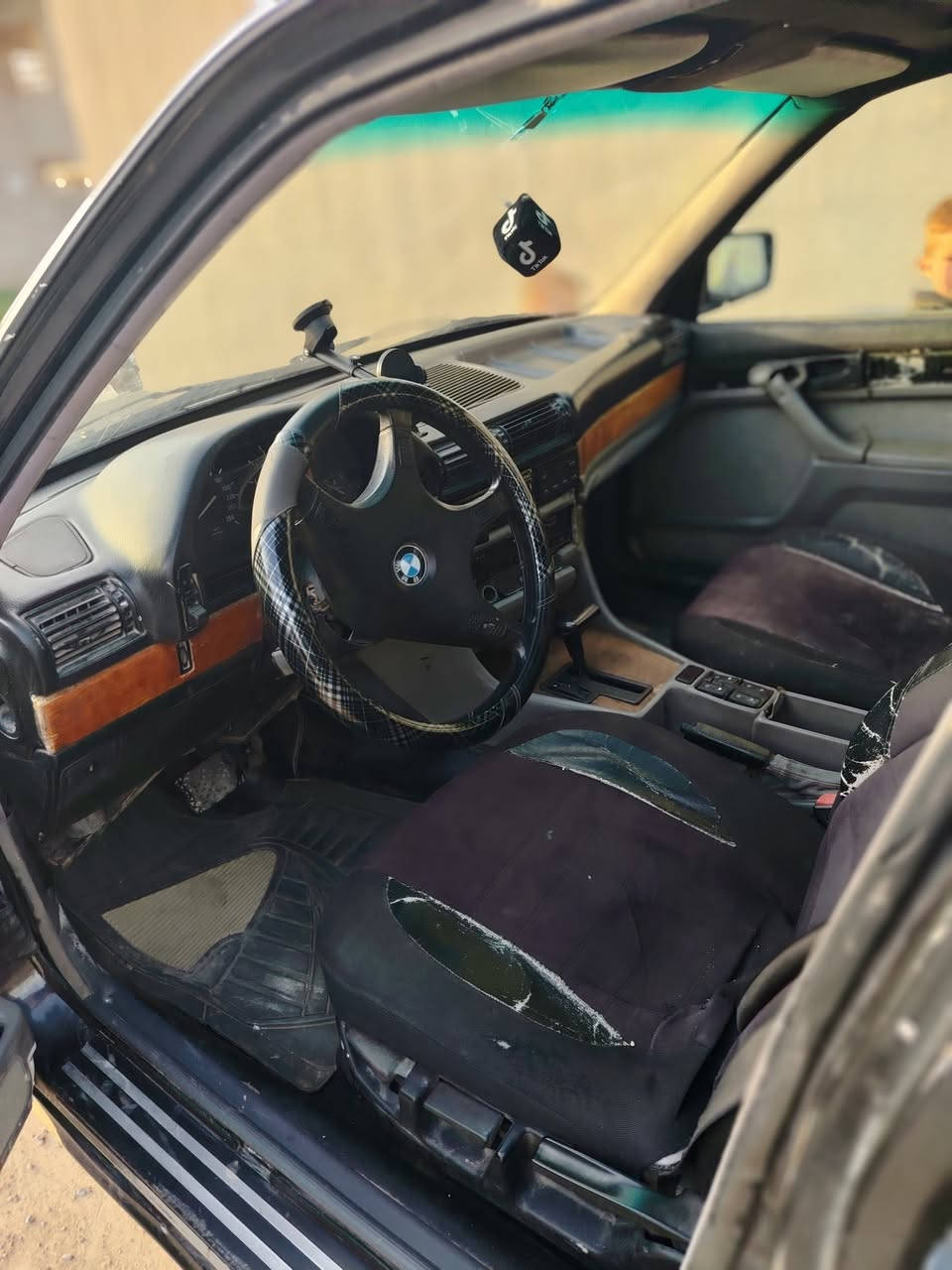 بي ام جاط للبيع محرك كير شرط واكسن جديد
السعر 15 قفل
***********
