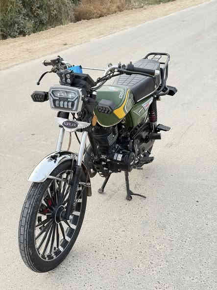 للبيع سيفان موديل25
الدراجة كلك ورا ماخذيتهاا ب اسبوع اوراقهاا وكعن مني
اتكفلك من السرقه وهاي السوالف
مستعجل على بيعتهاا خاص ماكو 
للستفسار ***********
سعر775 قفل ، مكاني الصويره
