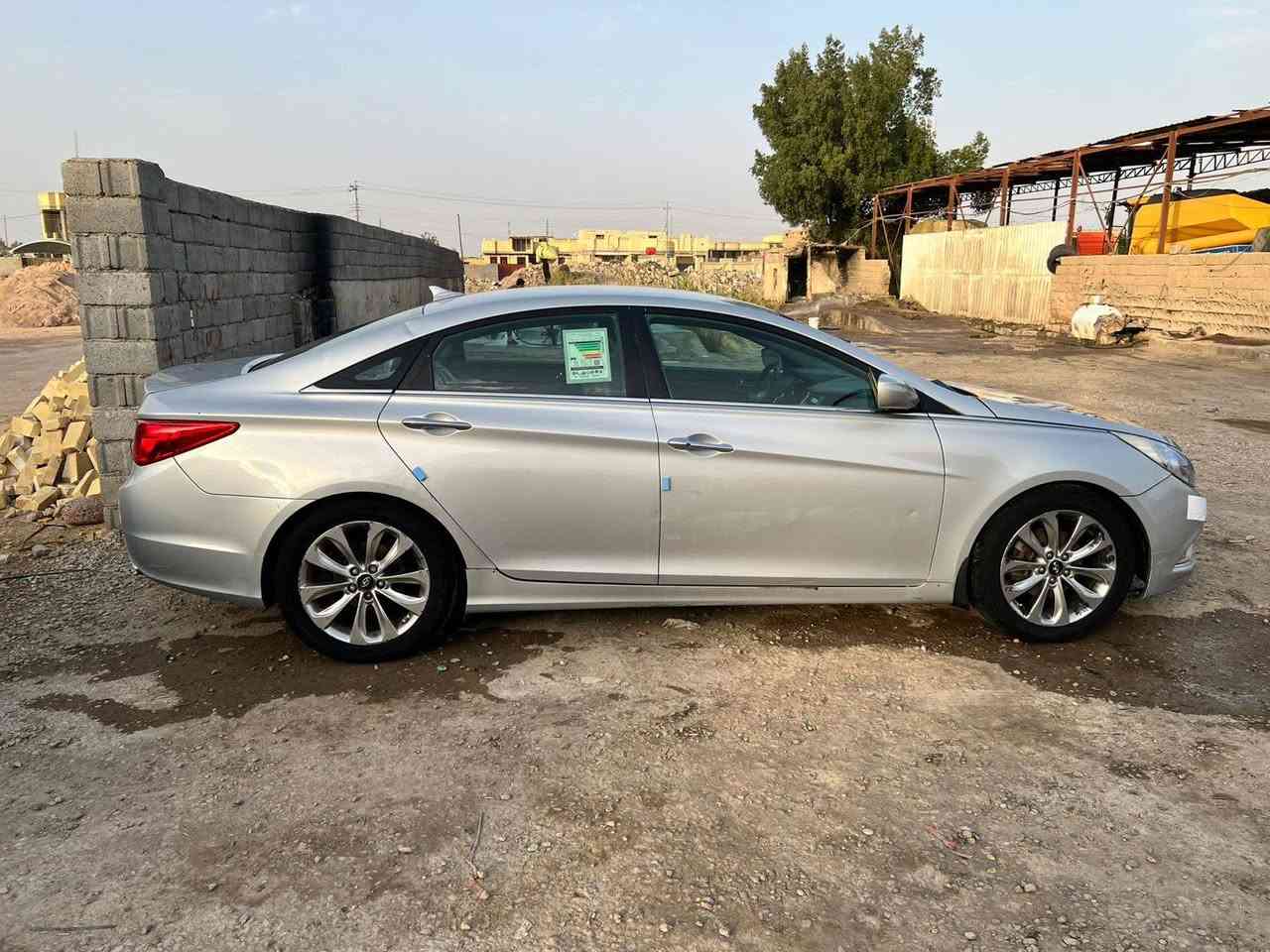 سلام عليكم ورحمة الله وبركاته
سوناته موديل 2013 اصل
ادوات ادوات 
كصه جنطه شرط باجات ضمان بشغله 
بانزين 
دواخل طك كارتون 
حداديه ع وضع شريكه 
تخم تاير بالكارتون 
بصمه كشنات تدفئة تبريد 
مرئي شفط 
حساسات خلفي 
كشنات جلد 
كشن كهربائي 
هواي مواصفان ما مذكوره 
السعر 53وبيه مجال حق الجيه 
مكان ناصريه نصر 
اتصال ع*********** رقم واني بالخدمه
