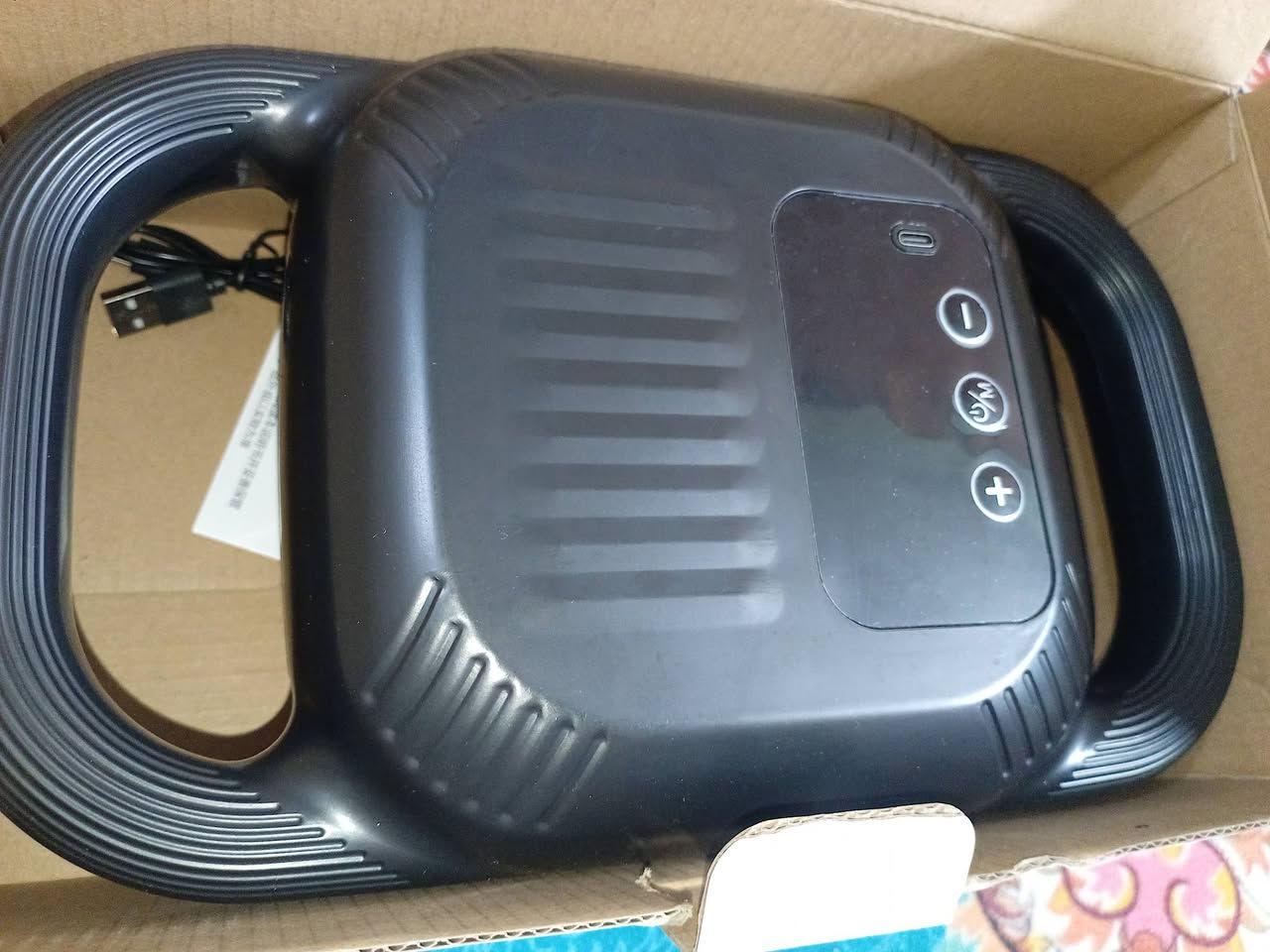 جهاز تدليك سداسي شحن السعر 30 الف فقط للاستفسار تواصل على هذا الرقم ***********
