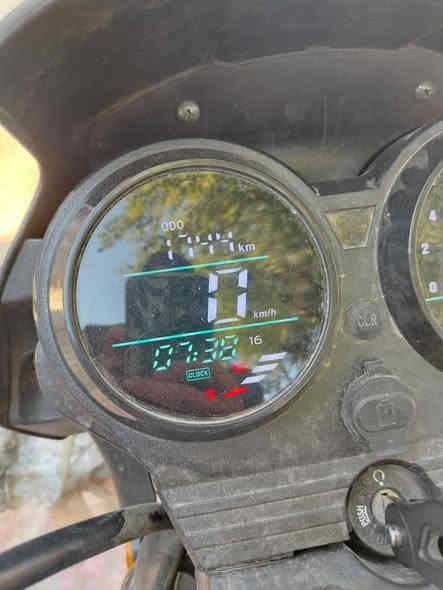 السلام عليكم
آخوان دراجة دايون موديل ٢٠٢٥ رقم سليمانية
بعدها الفين ما ماشية
للبيع مكاني شهربان
شراي اتصل ***********
خاص موجود
