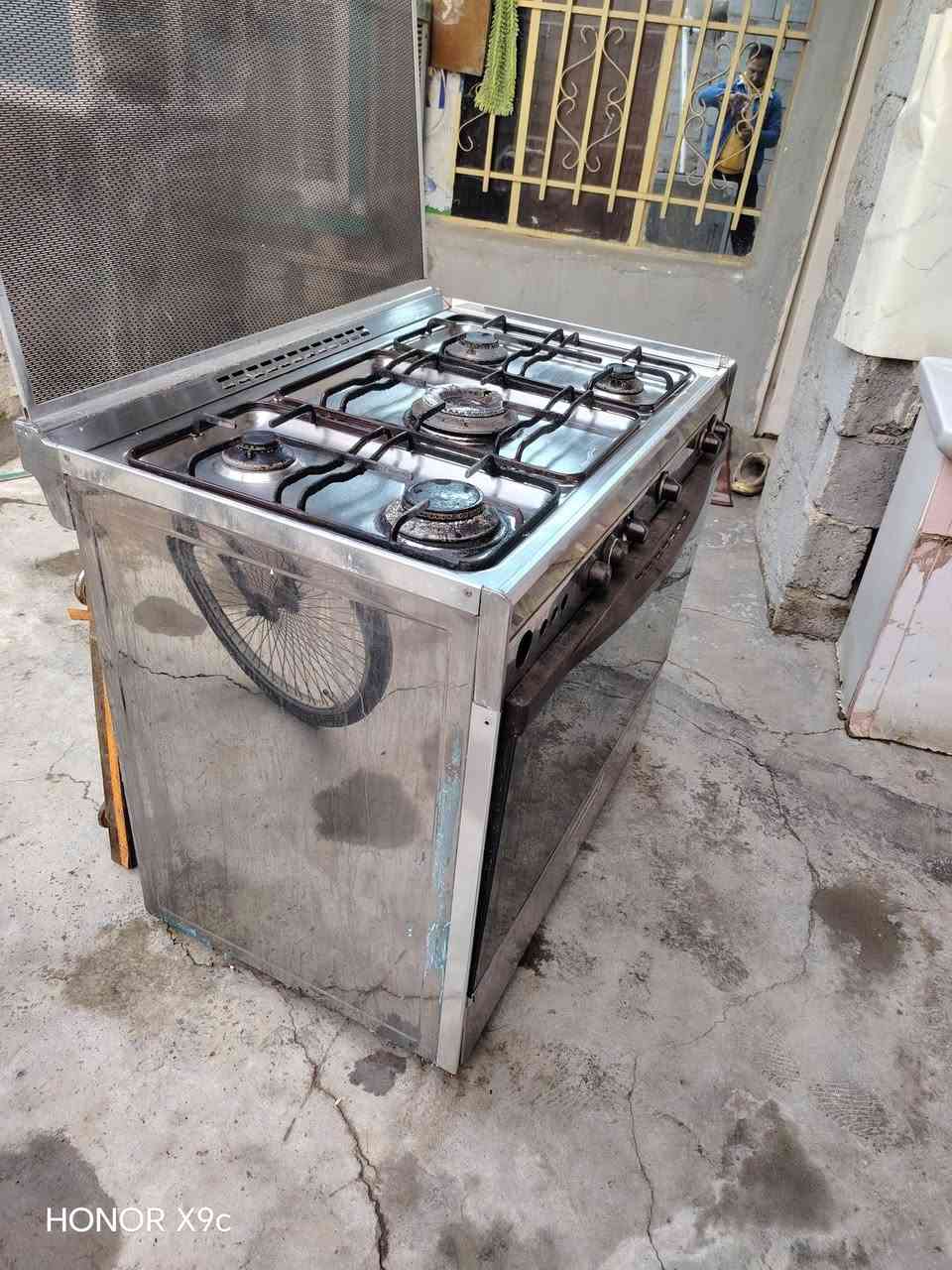 طباخ كريازي   كله شغال السعر 150 كركوك دوميز ***********
