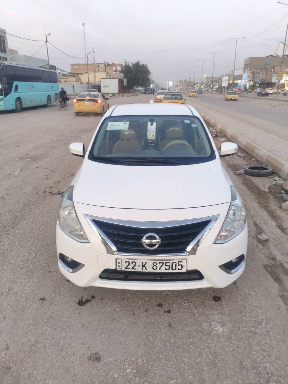 السلام عليكم نيسان صني موديل 2024 مكفولة شرط فحص بيها بارد بلجاملغ الامامي سياره باسم الشركه وكاله تحويل ماشيه 35 جاهزه من كلشي مكان السياره ديوانيه 110$ الاتصال ع الرقم ***********
