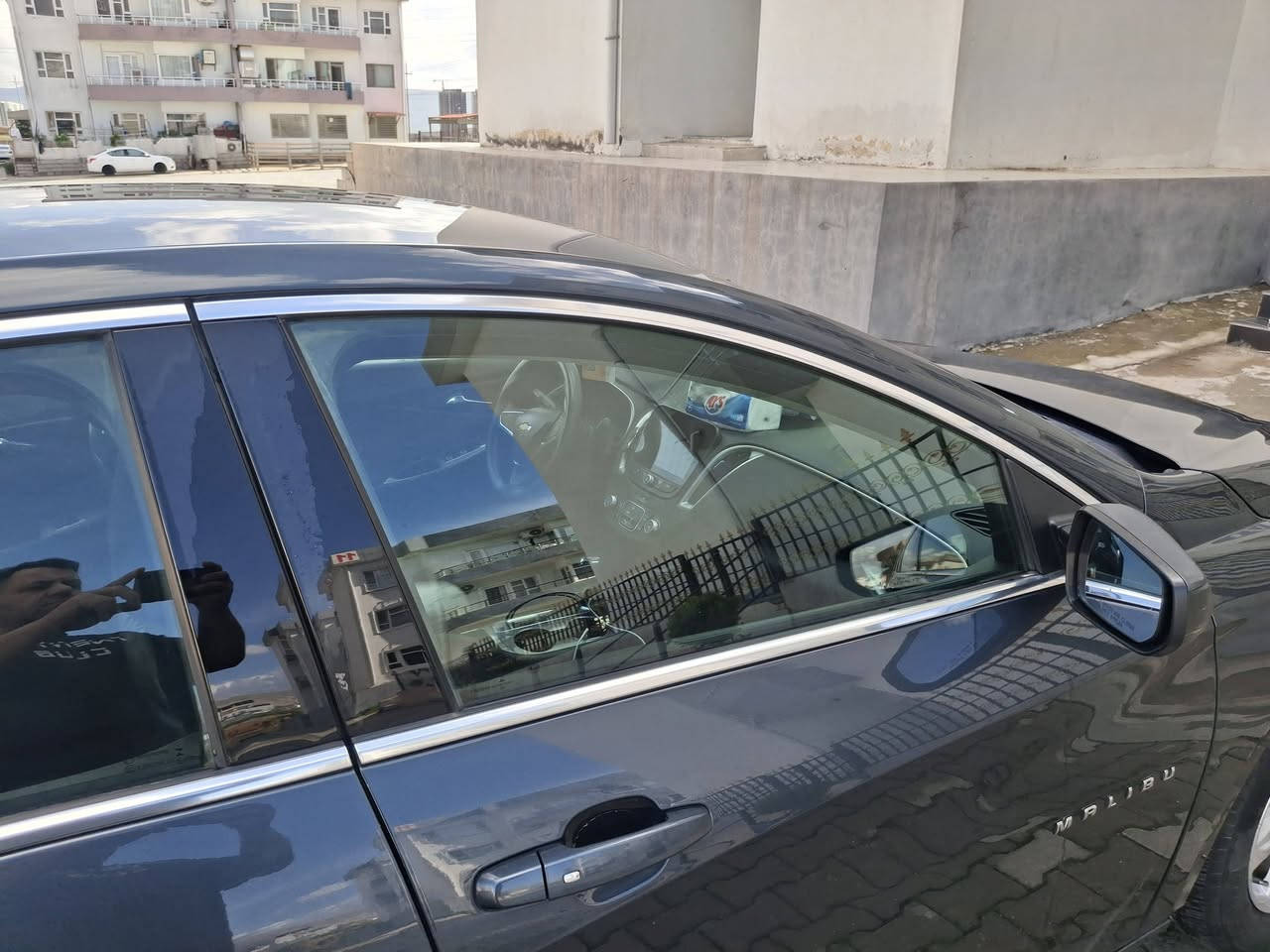 السلام عليكم ماليبو موديل ٢٠ مكفوله ماعده الدعاميه الاماميه فقط ماشيه ١٤٧ الف قطره صبغ مابيها السعر ١١٥ وحك الجيه موبايلي *********** واتساب بي
