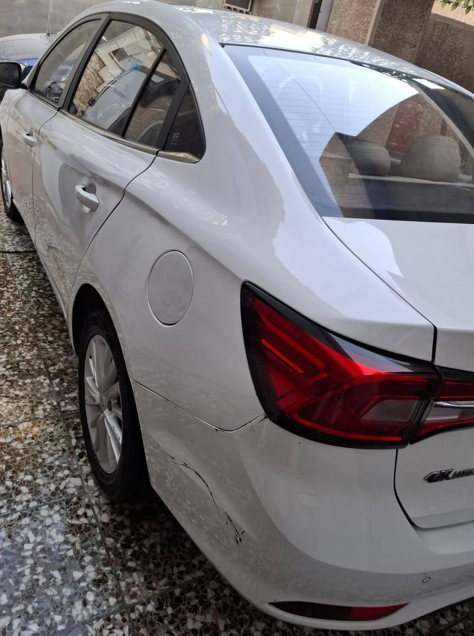 موديل 2023
ماشيه 38
العنوان بغداد 
السعر:85
رقم الهاتف:***********
