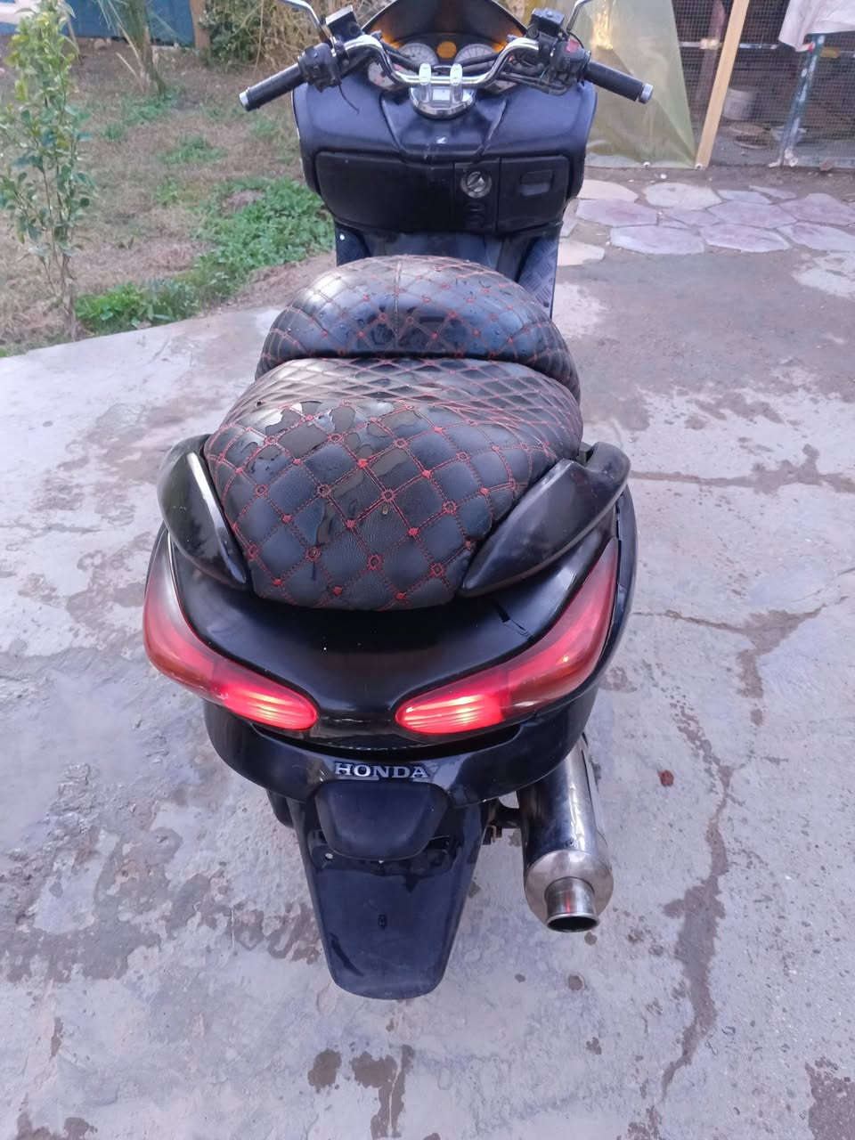 قيم وخذ  مكينه مامفتوحه  مكاني بابل اوراقه تنكعد بلمطر ***********
