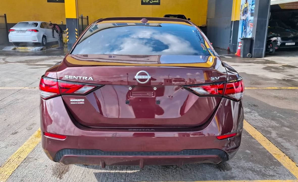 نيسان سنترا موديل 2024 sv
ماشية ١٢ الف ققط
لون عنابي 
المواصفات :-
بصمة ابواب 
 بصمة تشغيل
مكينه 2000 
شاشة ايباد 
كامرا خلفية دواره 
رادار امامي خلفي جانبي 
فول تحكم استيرن جهتين
كروز سرعه وتحديد مسار قيادة آليه
ويل كب كروم 
توقف ذاتي 
نقاط عمياء 
تحديد مسار
رقم الشاصي مرفق 
الضرر فقط شبرين دوسة 
بابين تبديل نفس اللون
بدون دواخل بدون شواصي
ايرباك سليم فقط بردة 
السعر 136$ ومجال 
للاستفسار مراجعة الصفحة 
او الاتصال ***********
