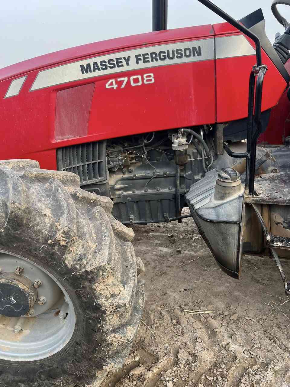 مكينه فوركسن اوربي موديل ٢٠١٥ مككينه كير ومحرك بلادي كفاله رقم وسنويه موجوده لكن بدون تحويل مكانها ديالى بلدروز٢٢ وبيه مجال ***********
