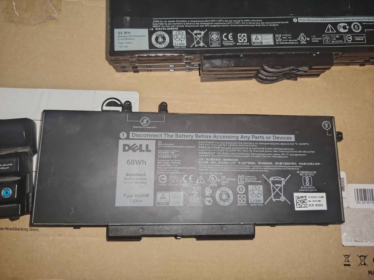 بطاريات لابتوبات DELL
فحم 
الموديل
Type M5Y0X قطعة
Type 4GVMP قطعتين
Type J60J5 اربع قطع
سعر القطعة 5 الف بغداد, العراق


**إذا كنت صاحب هذا الإعلان وتريد حذفه لأي سبب، رجاءا أرسل رسالة إلى الدعم الفني**