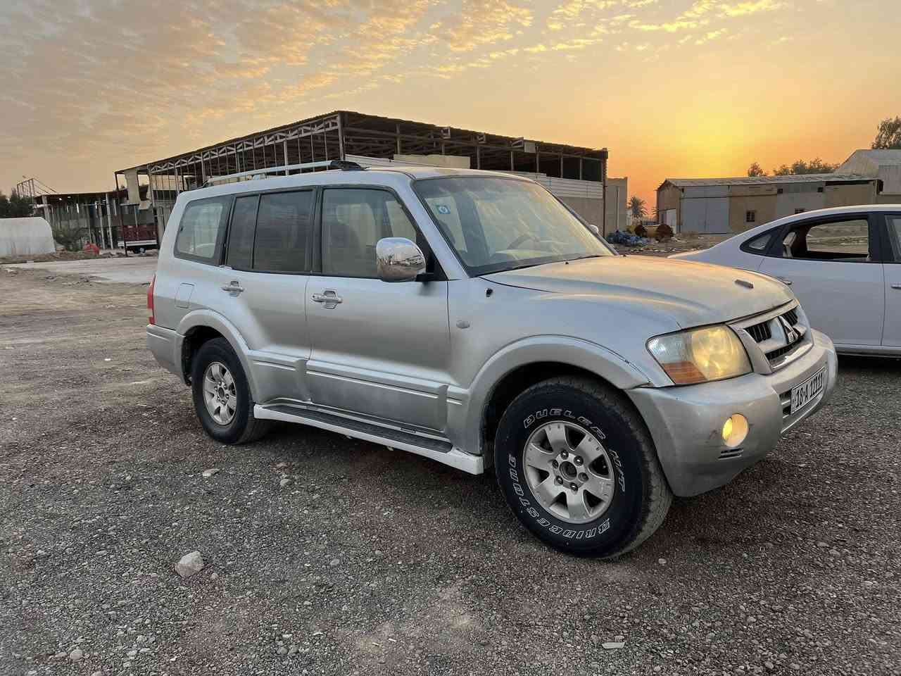 سلام عليكم للبيع باجيرو 2004 كير محرك تبريد تدفه دواخل جديده تخم تاير رقم بابل الدولي بسم خالي السياره مصبوغه عام هزّه جديده سنويه جديده كهربائي كله شغاله العنوان بغداد جسر ديالى الجديد السعر 62 / ***********
