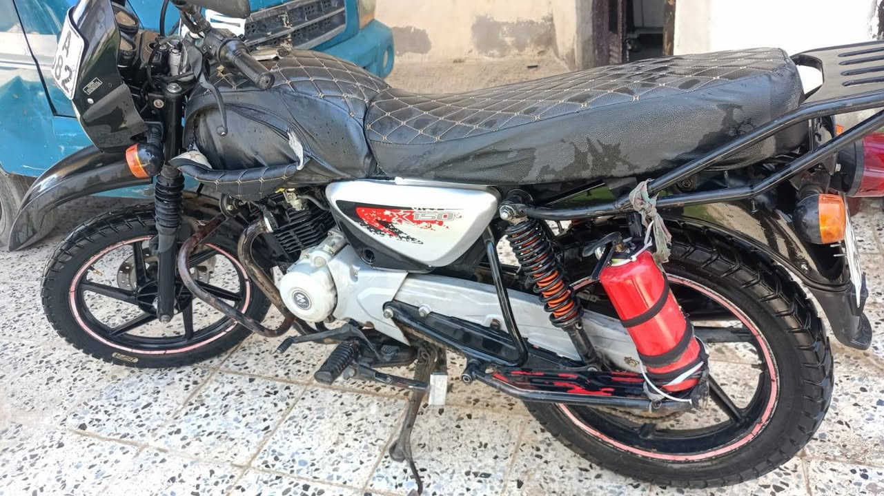 دراجه بوكسر 2020 امجفته مره وحده وكاله امرقم تحويل ثاني يوم سعر  1500 بيها مجال شراي اتصل برقم***********
