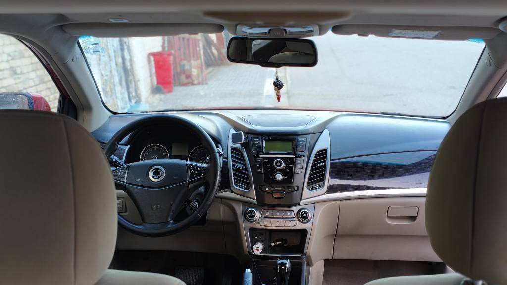 سانك يونك كوراندو كوري 
أستيشن  موديل 2016
رقم اربيل 
سنويته تنتهي بـ٢٠٢٩ 
راعية بالبصرة مكانه بالبصرة 
كير مكينه كفاله 
حدادية 90%  تبريد شغال 
السيارة بيه صبغ باب وبند وطخه بالباب الثاني 

الصور هي تحكم على نظافته
السعر 80 $. وبيه مجال للشراي
متواجد على وتساب فقط 
*********** البصرة, العراق
