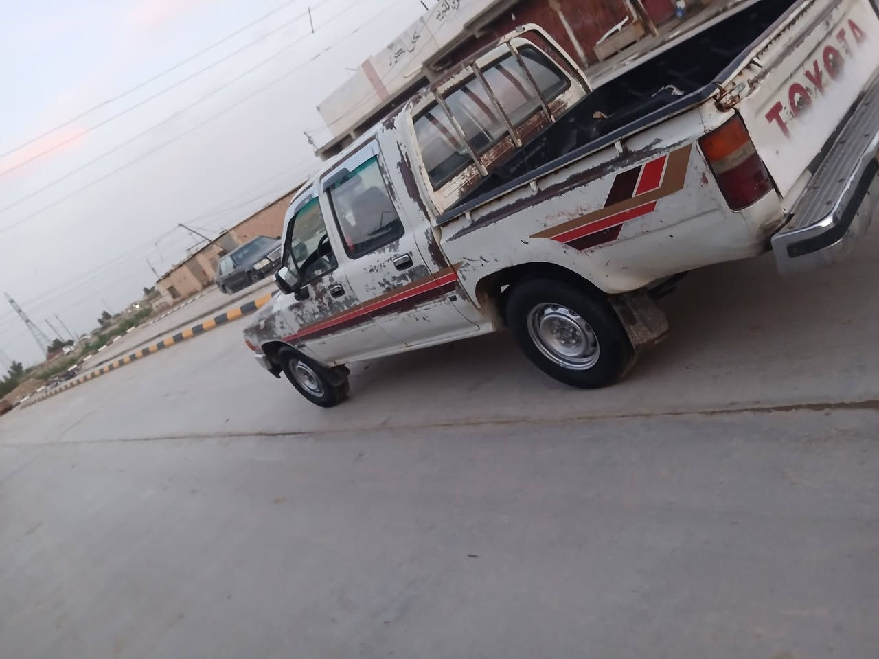 بيكم ٨٩ بلادي مكينة وكير وحدادية تخم تاير جاهزه رقم ديالى مشروع وطني تحويل مباشر السعر ٤٨ مكانهه ذي قار الرفاعي مكفوله من الضربه  السياره جاهزه ألف ماذب عليهه ***********》》》***********
