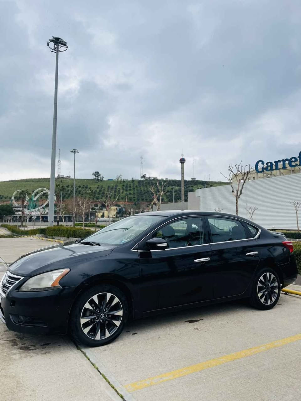 نيسان سينترا ٢٠١٦ فول موصفات  بصمه كوشن هيته ر كاميره شاشه ويل  ٣ قتعه سبخ سعر ١٠٥  رقم تلفون *********** دهوك, العراق
