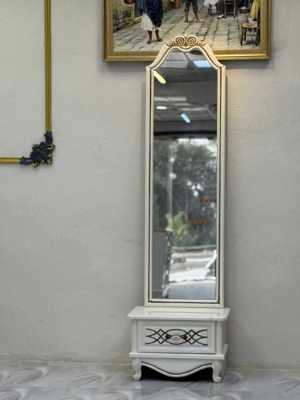 جديد معمل الرحمن للاثاث العراقي 

موديل شهد ضمن الدرجة الاولى وضمن الاصباغ البوية

السعر 3ملايين شامل التوصيل والشد مجانا لكل المحافظات

غرفة 6باب طابقين ملحق داخلي 

الوجه11ملم mdf

الداخل صاج طبيعي 4ملم 

السقف والقاعده بلوك صاج 18ملم 

الظهر جرجوبة شد براغي 

الموديل لوكنز مرتفع من الارض ارجل زان مصري 

مجرات تحفير بالخشب 

اللون اوف وايت وتطعيم قهوائي 

النرماده اصليه

قفايص فتح وشد وتنقل من مكان لاخر

النقوش cnc

الدوشمة خياطه يدوية

ارتفاع الكنتور 260سم
عرض الكنتور 330سم
ارتفاع الزاويه 260سم
عرض الزاوية 120سم

مجموع ضلع واحد 450سم

للاستفسار عن باقي التفاصيل مراسلتنا مباشرة عبر الواتساب او الاتصال بالرقم 

***********✅***********

العنوان واسط العزيزية مجاور المصرف الزراعي
