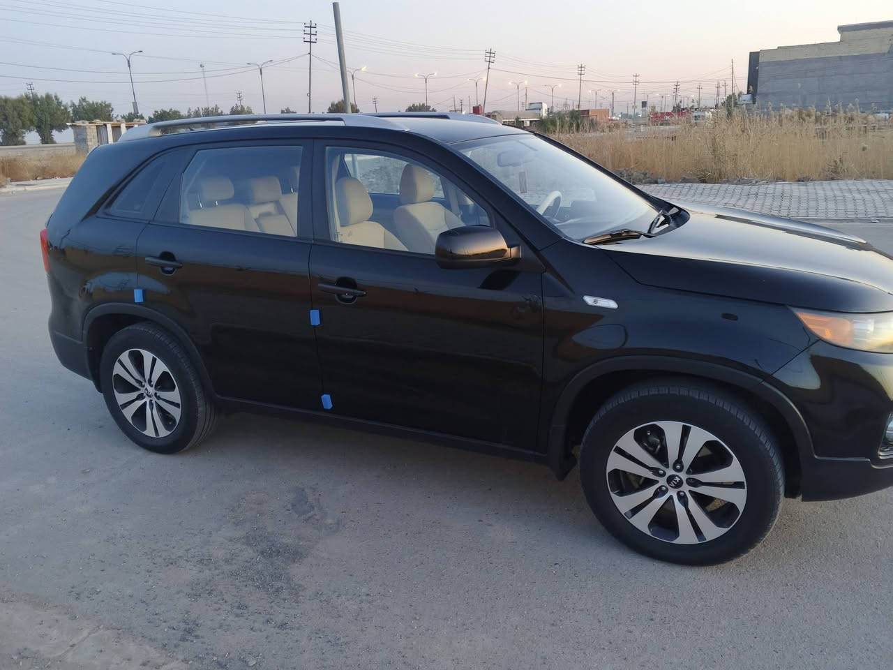 سورنتو 2011 خليجيه مكينه 4 سلندر كفاله عامه بدون صبغ مكينه وكير كفاله 3 قطع تبريد سبعه راكب ماشيه 140 اصل سعر 135 وبيه مجال بغداد محموديه ***********
