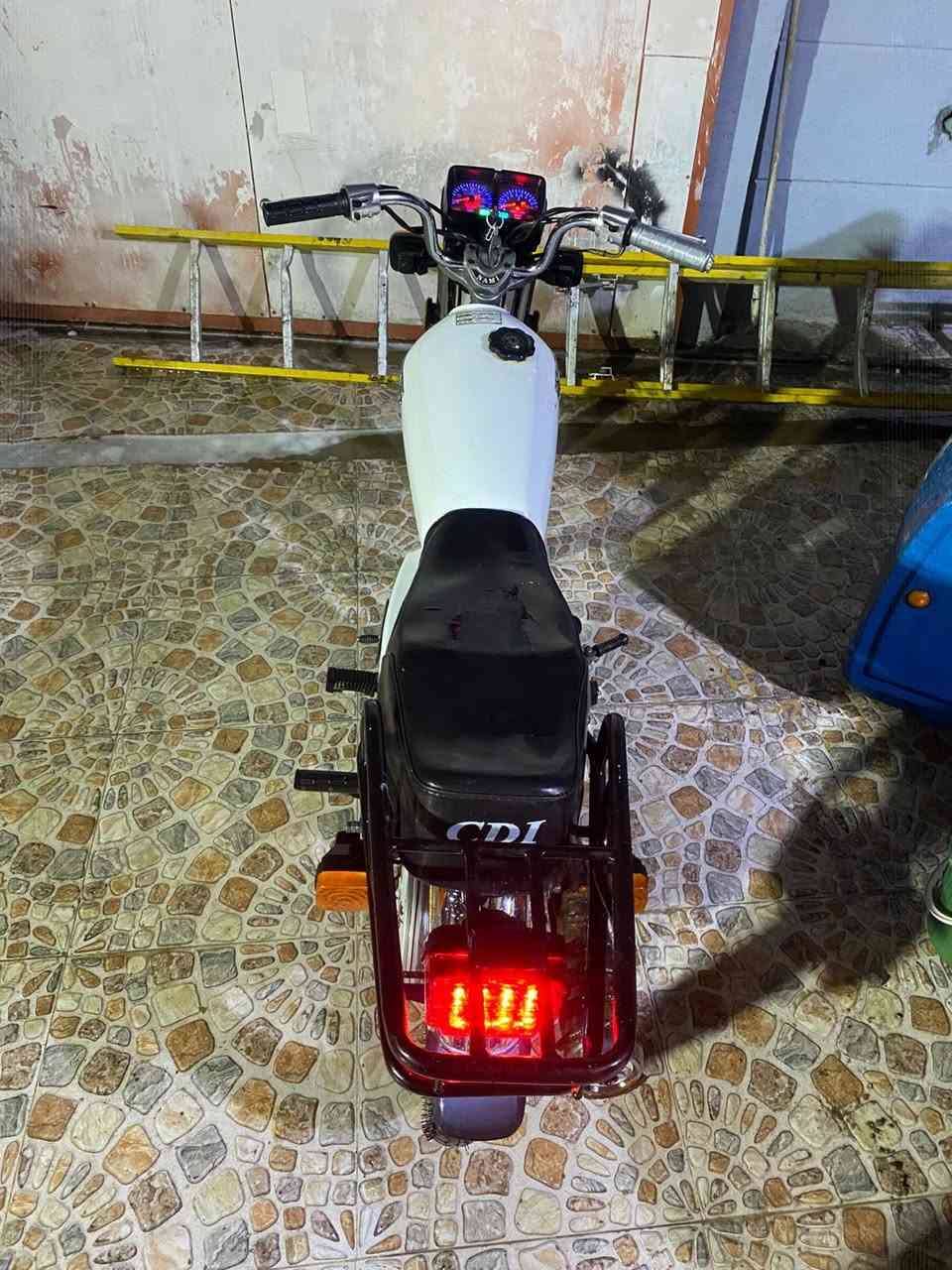 سلام عليكم دراجه ايراني نامه اوراق اوراق 7 شلامجه مديل 2019 محرك رابيدو مديل 2025 دراجه اي نقص مابيه محرك مكفول من كلشي كهربائيات كامله ولا نقص شي شلعه ومعدل شرط 120 رزانه فول دراجه كامله اي نقص مابيه رنكات جدد قفل سكان هورن رباعي كله شقال سعر 975وبيه مجال مكاني بصره ابو الخصيب رقمي ***********
