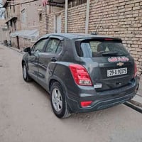 بعد اذن الادمن  شوفر ليت تراكس موديل ٢٠٢٠  فول مواصفات عدا البصمة محرك...