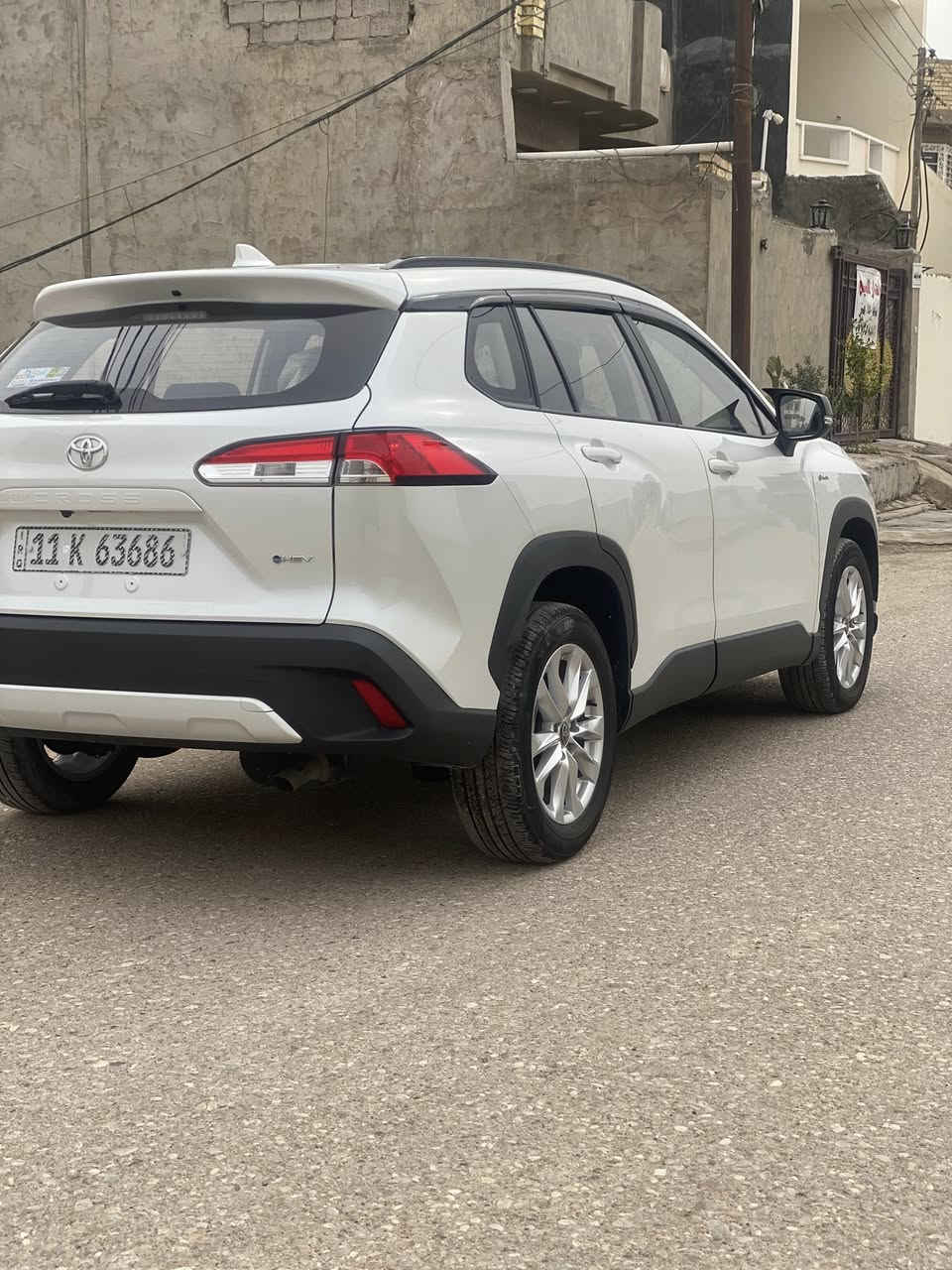 سلام عليكم سياره البيع كورلا كروز موديل 2025 فول موصفات بوضع الشركه ماشيه 18الف سياره قطعتين تبريد أي ستفسار ً على رقم ***********
