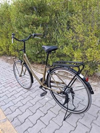 بايسكل للبيع حجم 26 اي عيب مابي كير +حساس سعر 95 وبي مجال الشراي يجي خ...