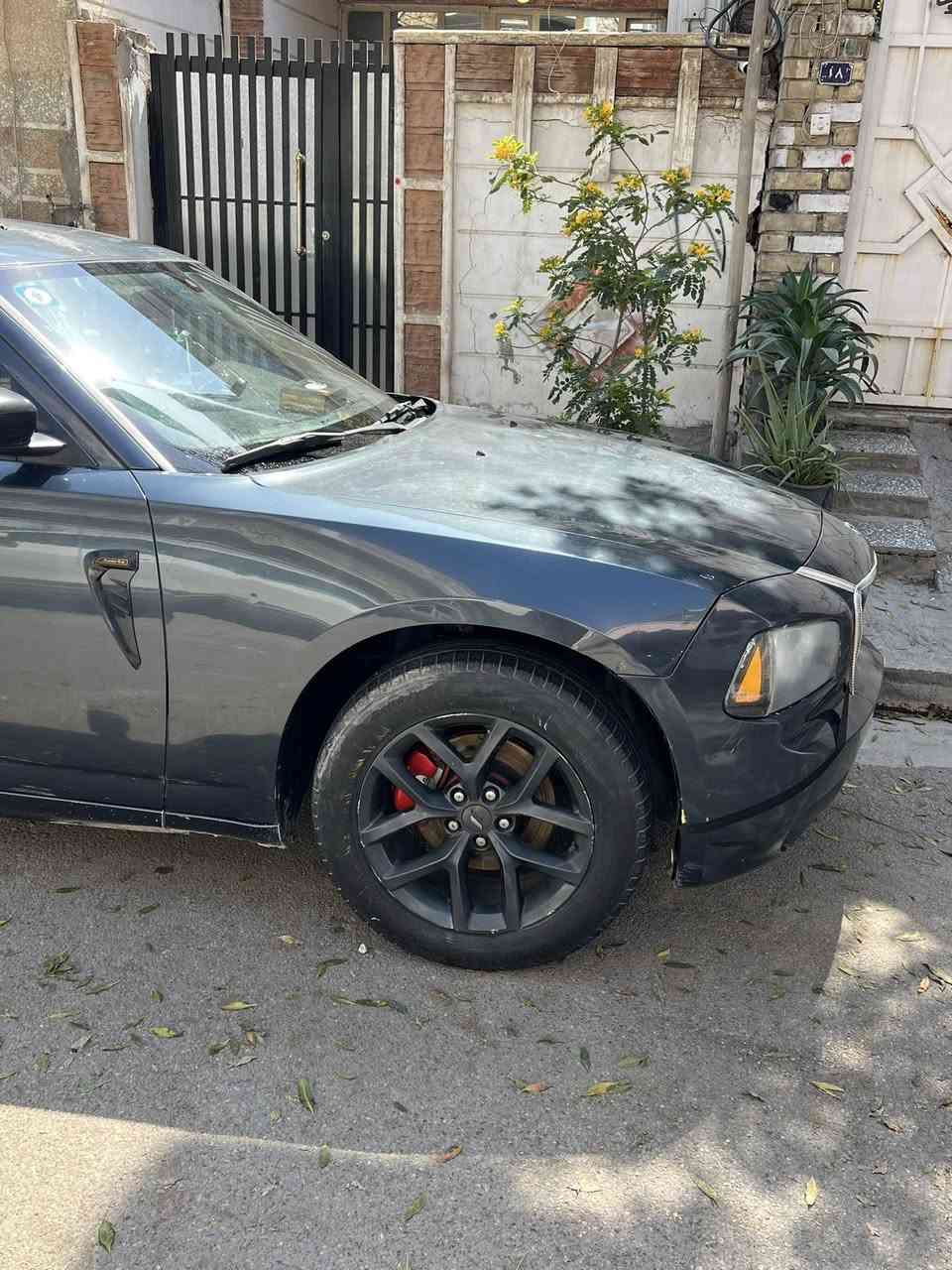 السلام عليكم دوج جارجر  موديل 2008 سياره مكفوله من الحادث والضربه كلين كندي بيه صبغ باب اثر شخوط  مكينه 3500 كير مكينه مكفولات سياره حلوه واحلا من الصور اترايه من البصره للموصل شرط ويل 18 كرن الغزال المرغوب  تحي تشوف بعينك او كل الهلا رقم دولي. سنويه لل 29  باسمي  بغداد الشعله ***********
