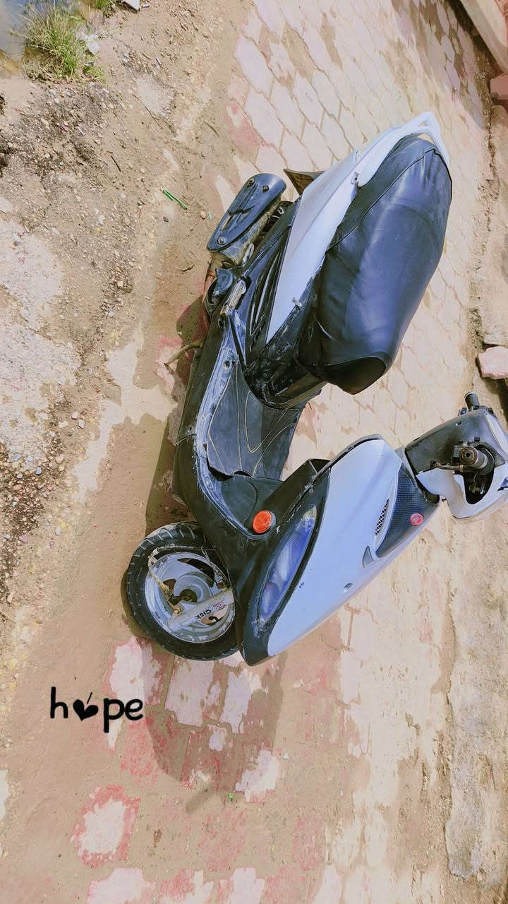 سلام عليكم دراجه جي فور كامكو مكينه نضيفه مفتوحه
كفرات نضيفه
تخم تاير
بيهه نقص بلكهربائيات بسيطه فقط
دراجه خير م̷ـــِْن •اللّـہ̣̥ 
السعر 250وبيهه مجال قليل  للستفسار مراسله الصفحه


**إذا كنت صاحب هذا الإعلان وتريد حذفه لأي سبب، رجاءا أرسل رسالة إلى الدعم الفني**