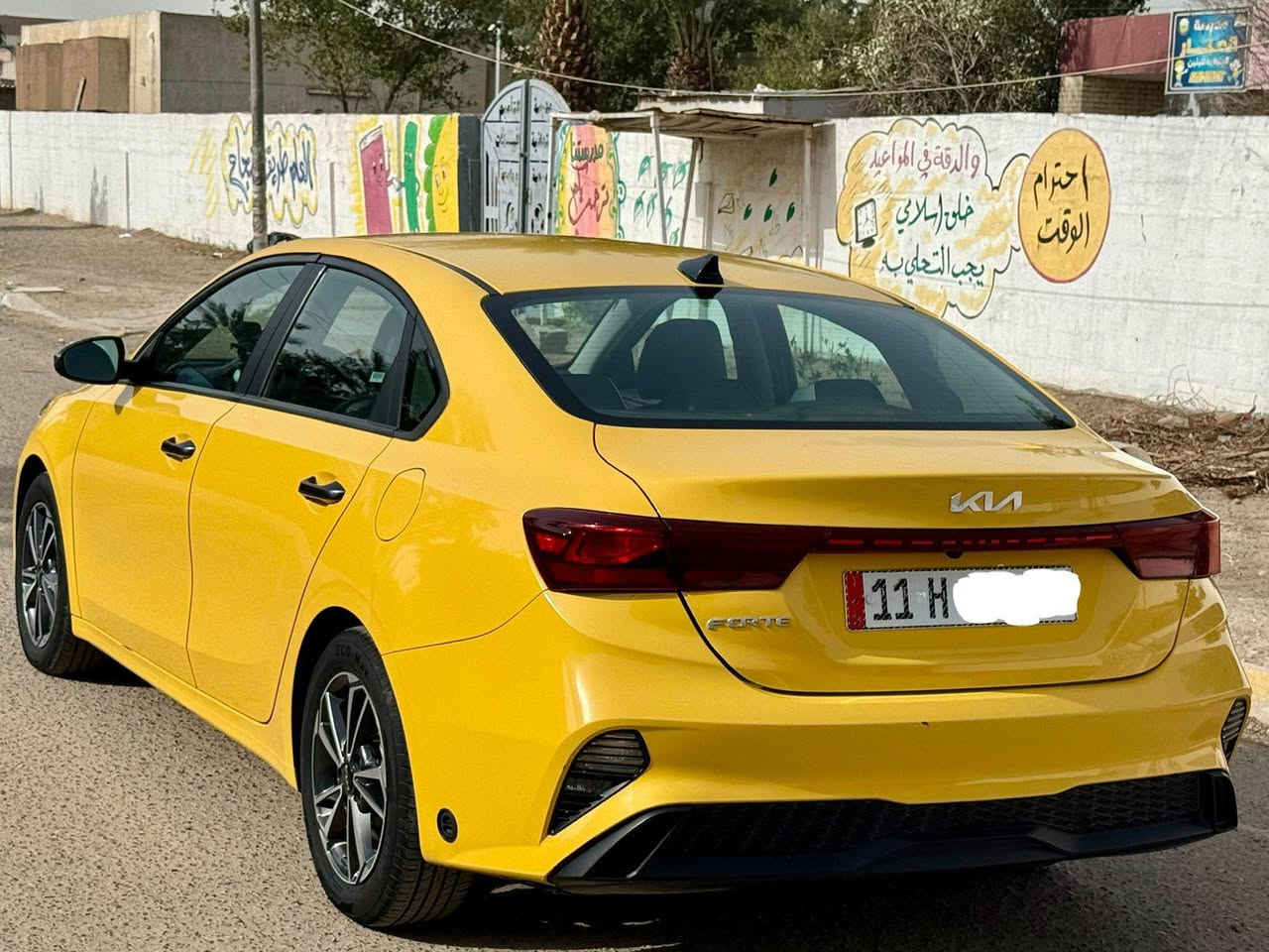 فورتي 2023
وارد امريكي حادث جاملغ وبنيد فقط بنيد مصلح نفسه وجاملغ مبدل

مكينه 2000دوش 
مكينه كير مكفولات 
منضومه غاز بيهة

شاشه كامره 
لايت زنون
تبريد ثلج
تخم تاير 
صدر جديد 
رقم بغداد انكليزي تحويل ثاني يوم
السياره جديده بمعنى الكلمه ومابيهة اي نقص
معروضه 142 وبيهة مجال حق الجيه
عنوان بغداد شارع فلسطين 
***********
