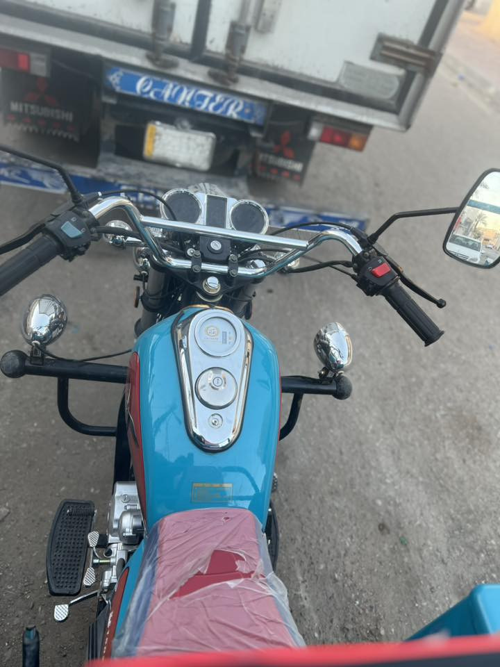 سلام عليكم شباب ستوته للبيع موديل 2023 جديده وكيل صارلي سبوعين من طلعته من الوكيل كلشي مابيه جديده بعده اوراق اصولي ب اسمي للبيع سعره 2800 عنواني الجمهوريه رقم تلفوني ***********
