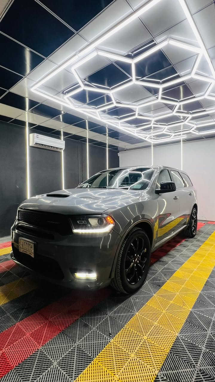 سلام عليكم
دوج دورنكو 

#الموديل:2020

#اللون: سمنتي 

#اللوحة: بغداد تحويل مباشر 

#السعر:٢٢٥ ورقة مع المجال البسيط

#حادث_السيارة : جاملغ وبنيد 

#الــمــواصــفـــات :-

{1} محرك 6 سلندر 3600

{2} كشنات مخمل أصل

{3} كاميرا دواره ستيرن

{4} شاشه وسط للتحكم في ايعازات السياره

{5} تبريد 3 قطع

{6} لايت زنون + كشاف+ حاجب زنون

{7} تدفئه كشنات 

{8} منافذ USB امامي خلفي

{9} سستم صوت متكامل

{10} تحكم سترين جهتين 

{11} نضام ABS مانع انزلاق

{12} ايرباك دركة ودشبول 

{13} بصمة 2 باب 

{14} تشغيل بصمة 

{15} طقم تاير جديد

{16} تشغيل عن بعد

{17} هيترات بالمري

{18} تحديد مسار

{19} باقي المواصفات المعروفه

___________________________

الرقم : ***********
