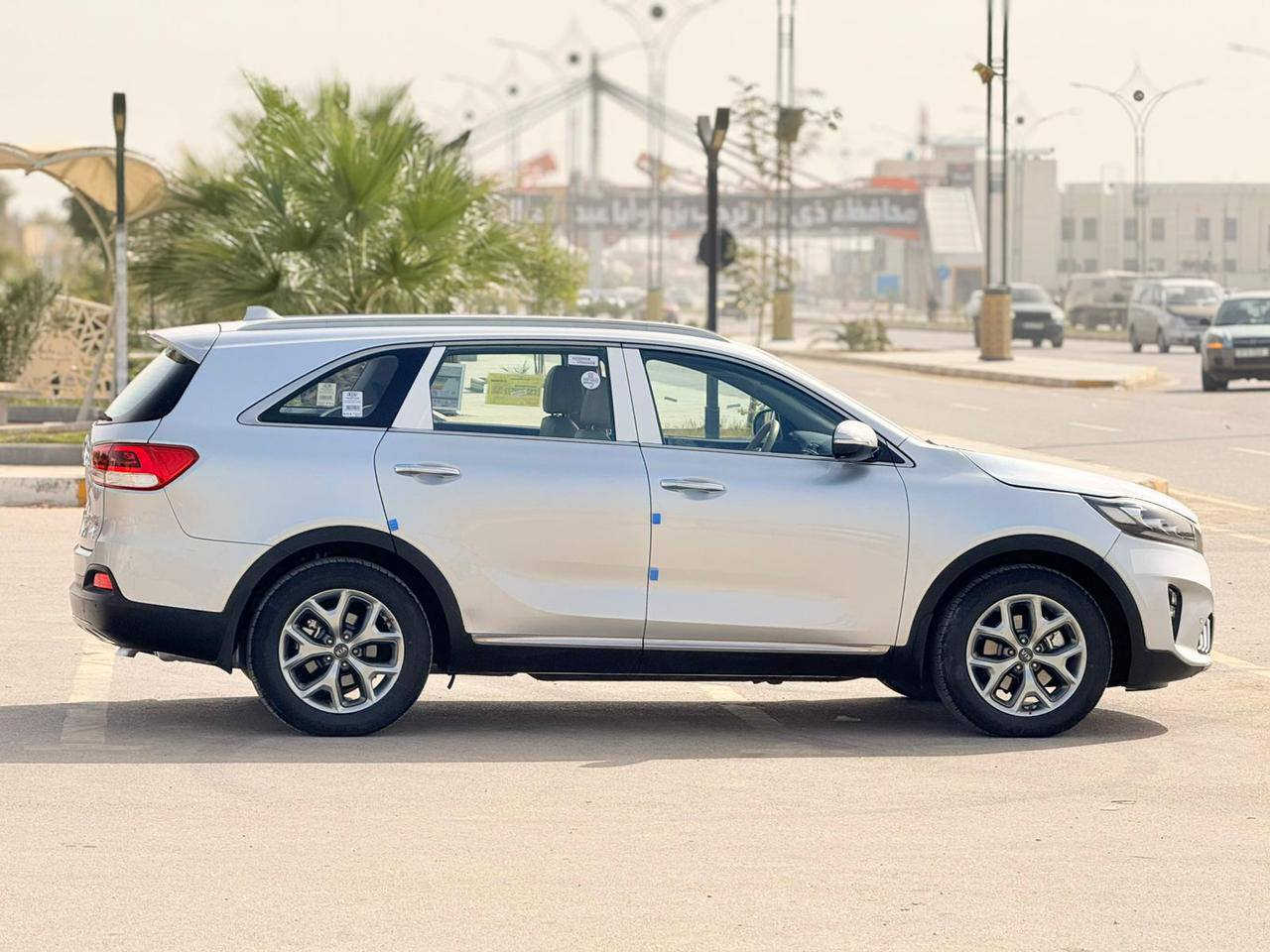 سلام عليكم سورنتو 2016وارد خليجي مكفوله من الضربه والتبديل بيها رشات صبغ اثر جراد خفيف
رقم بغداد دولي

مواصفات فول عدا البصمه

كشنات جلد كهربائيه

كامره حساسات لد امامي خلفي

7راكب 6سنلدر 3قطع تبريد السياره جاهزه من كلشي السعر168وبيها مجال ‭ ‭٠٧٨٣ ١٣٠ ٨٣٨٦‬
